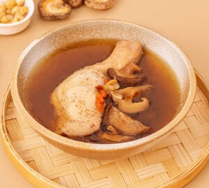 香菇干贝汤 mushroom and scallop soup