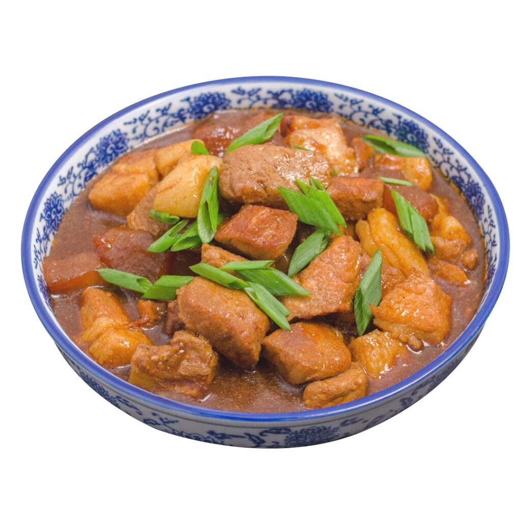 白萝卜炖猪肉. white redish w braised pork